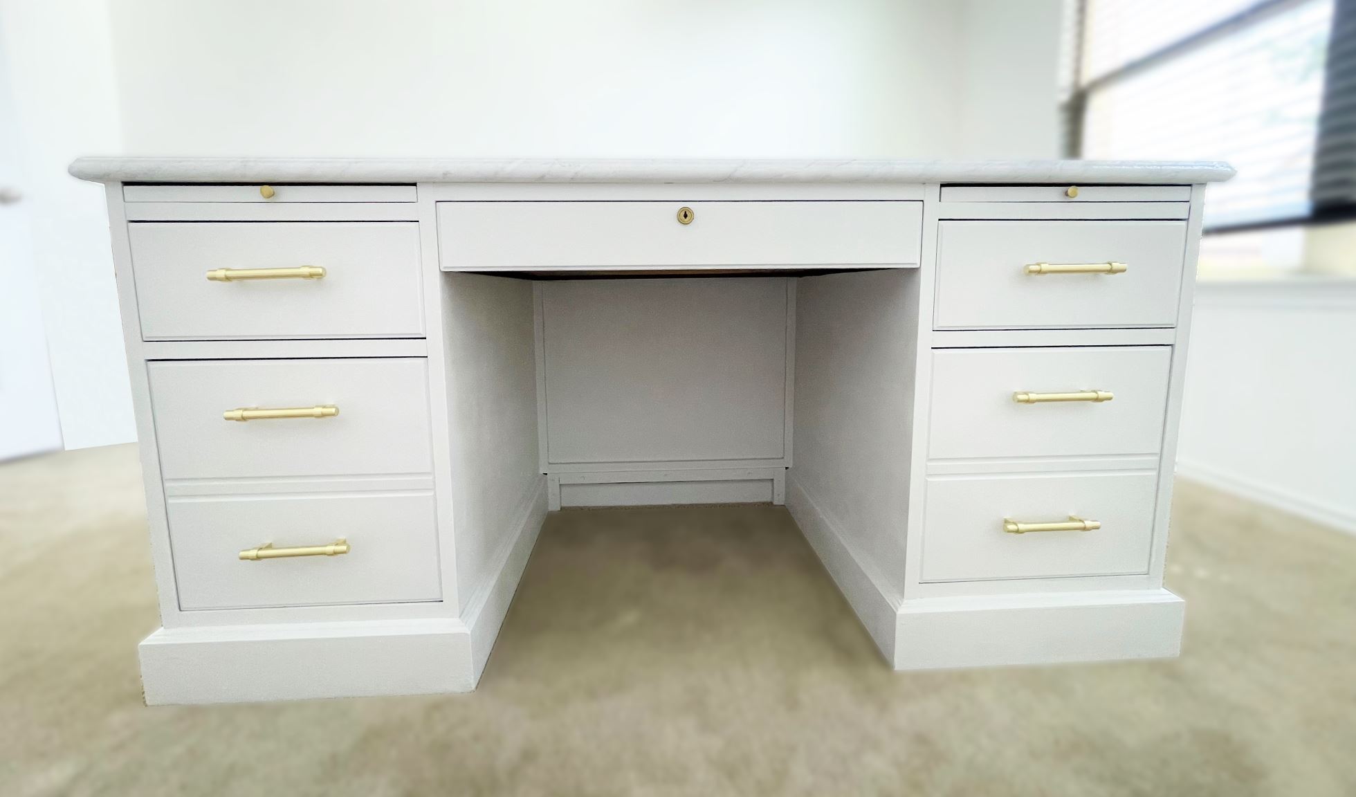 Desk Makeover: Thrift Flip Glam Desk